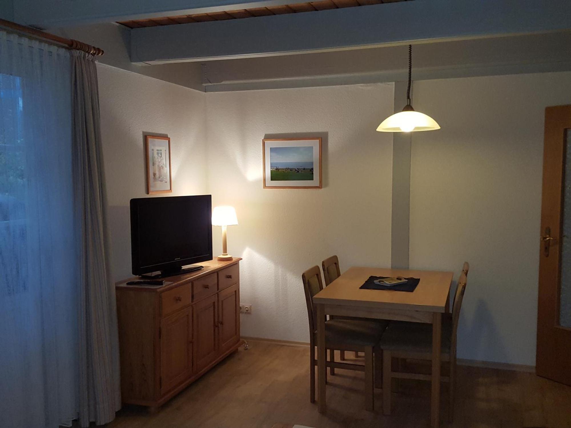 Apartamento Haus Moewe Pellworm Exterior foto