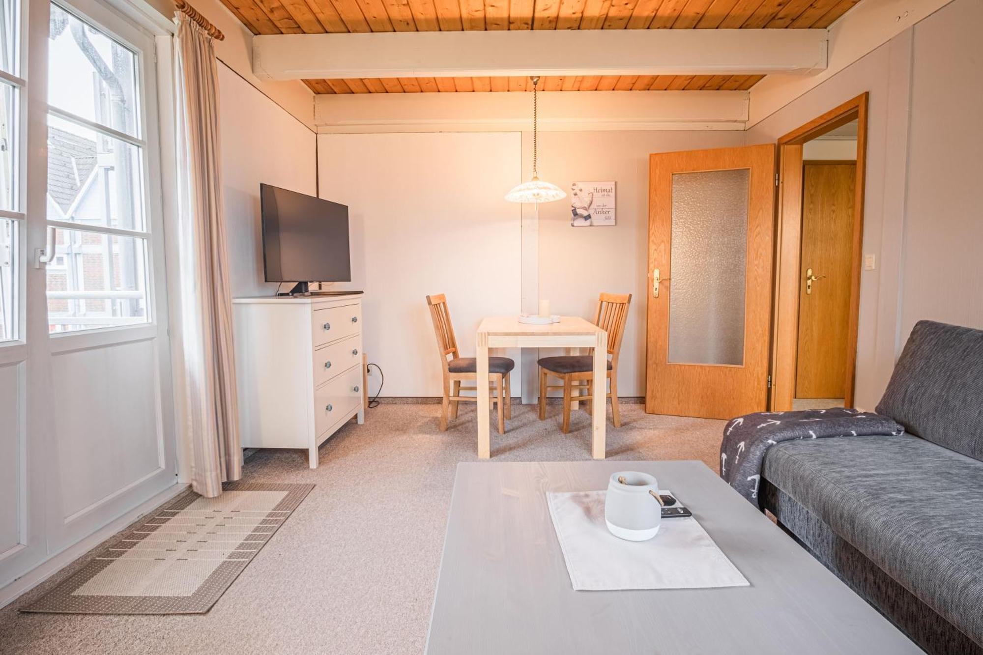 Apartamento Haus Moewe Pellworm Exterior foto
